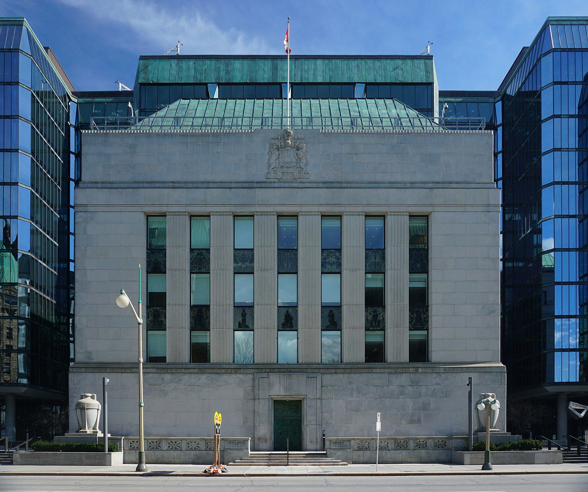 Navigating Through the Noise: Borrowers Must Trust the Bank of Canada's Long Game + Mortgage Bytes